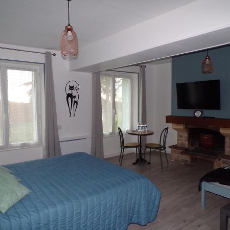Bed and Breakfast A La Belle Etoile Mery-sur-Cher Экстерьер фото